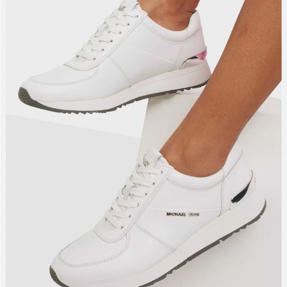 MICHAEL MICHAEL KORS. Allie Leather Sneaker BRAND NEW Color optic white size 8M - Picture 2 of 4
